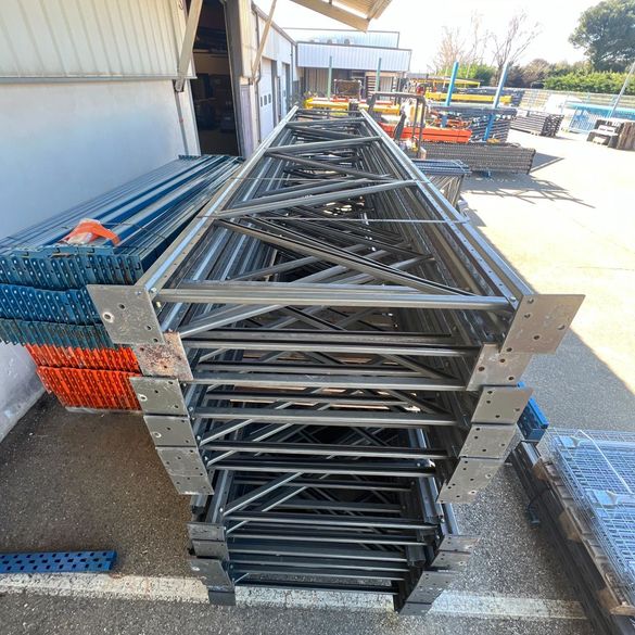 Racks à palettes Feralco d'occasion, Longueur 53 300 mm, Hauteur 5 300 mm, Profondeur 1050 mm, ≈ 3 niveaux