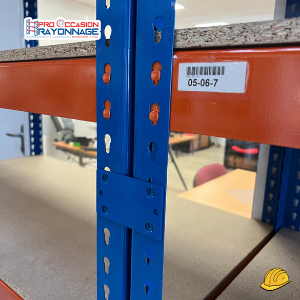 Rayonnage mi-lourd -  METAL POINT – H2430 mm - capacité de charge 500kg/niv