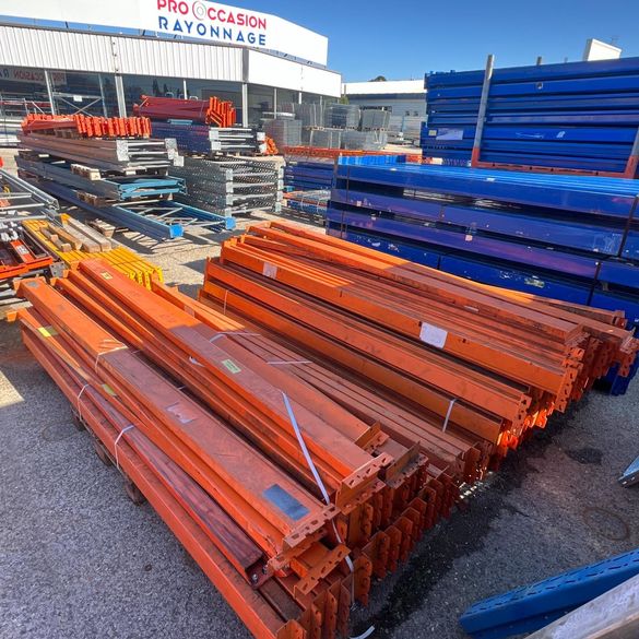 Racks à palettes Feralco d'occasion, Longueur 53 300 mm, Hauteur 5 300 mm, Profondeur 1050 mm, ≈ 3 niveaux