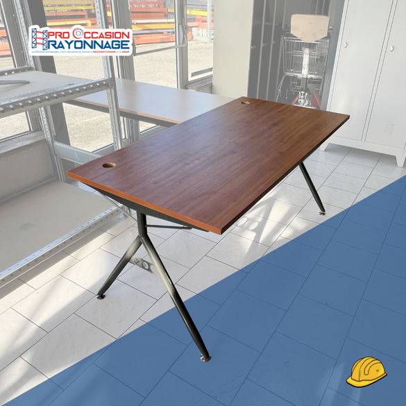 Bureau spécial ordinateur – 3 dimensions au choix