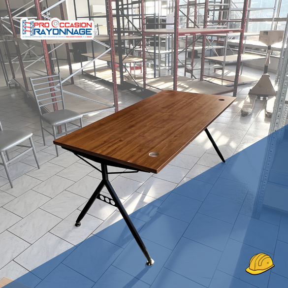 Bureau spécial ordinateur – 3 dimensions au choix