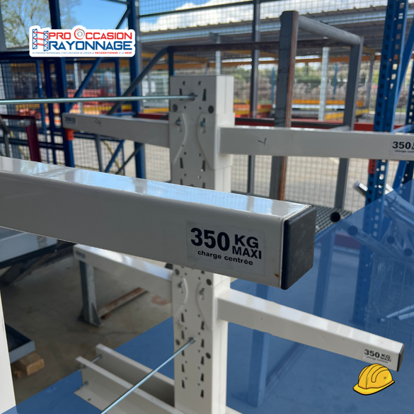 Petit cantilever double face TEGOMETALL – Blanc  Hauteur 1500 mm – 3 colonnes - 12 bras